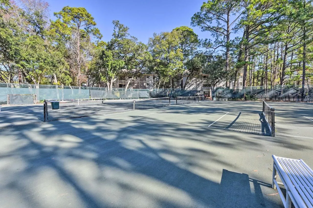 Hilton Head Island Condo With 2 Pools And Hot Tub! United States