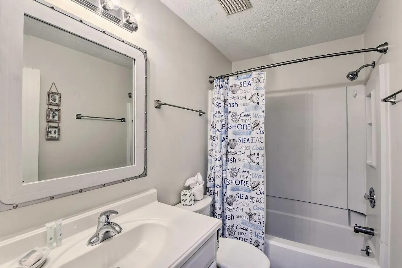 Apartment Hilton Head Island Condo With 2 Pools And Hot Tub!